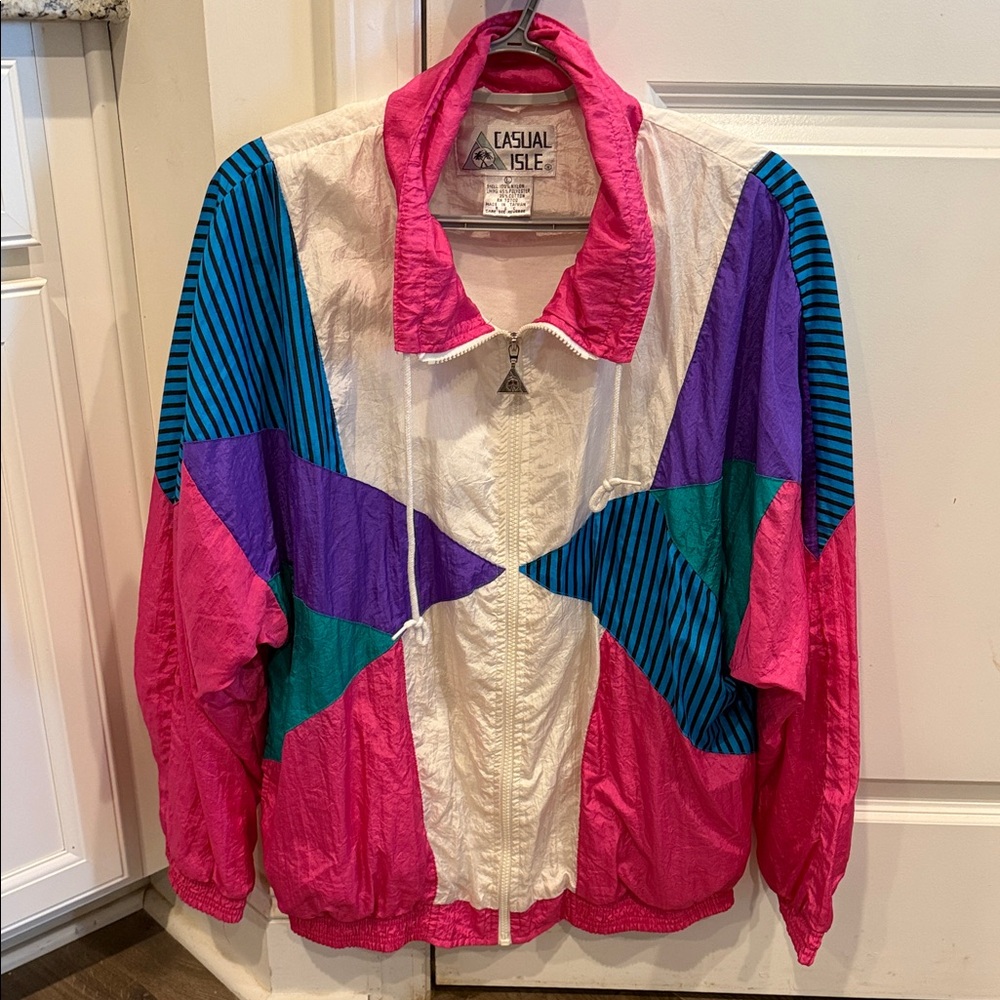 Casual Isle Women's Vintage 80s Colorblock Windbreaker Jacket - Pink/White sz L